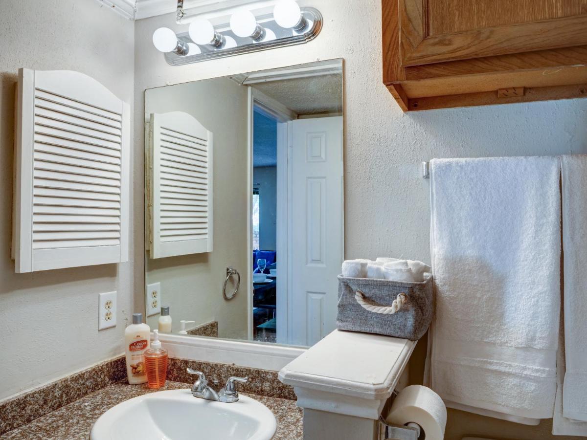 Lovely 2 Bedroom, 1 Bath Condo With Pools And Gym. Houston Luaran gambar