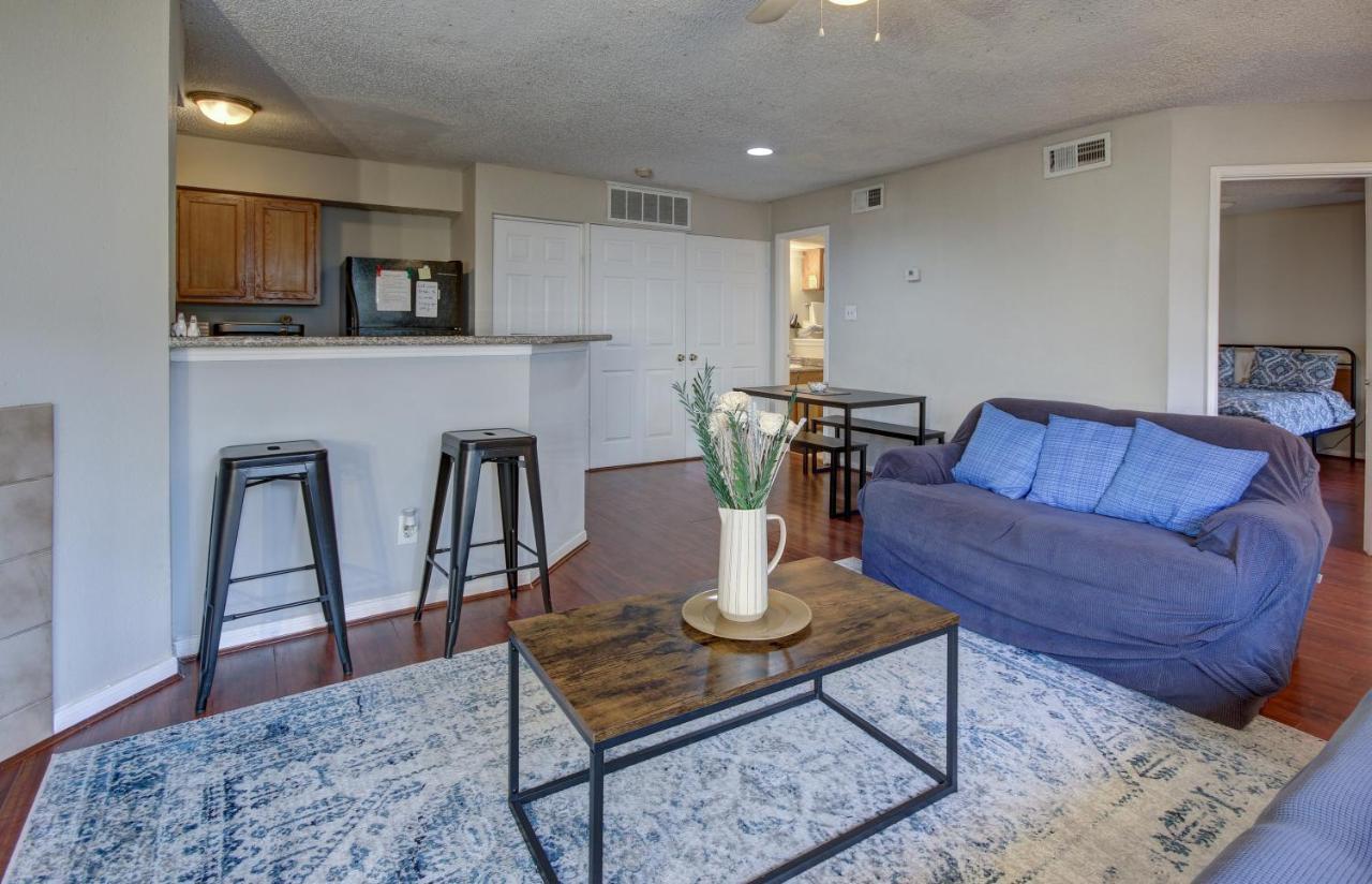 Lovely 2 Bedroom, 1 Bath Condo With Pools And Gym. Houston Luaran gambar