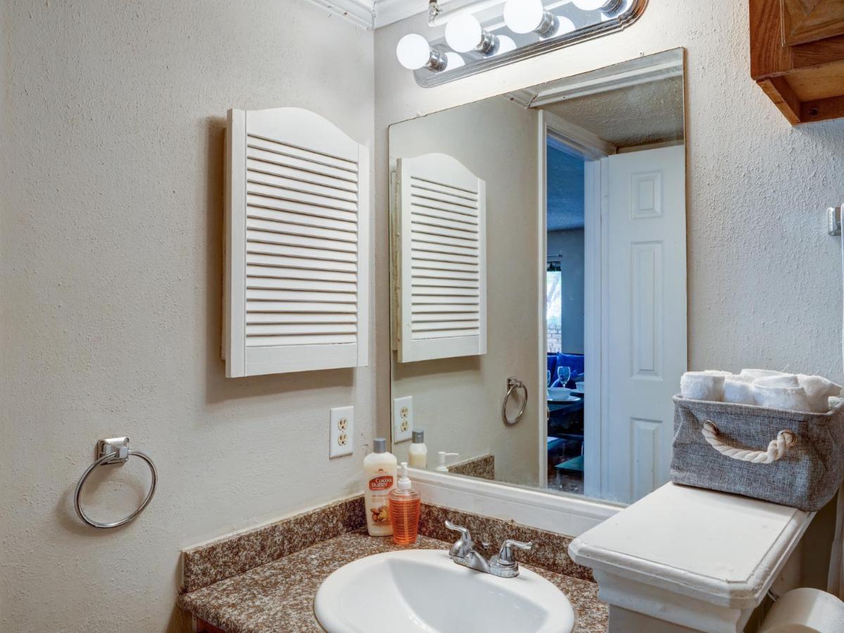 Lovely 2 Bedroom, 1 Bath Condo With Pools And Gym. Houston Luaran gambar