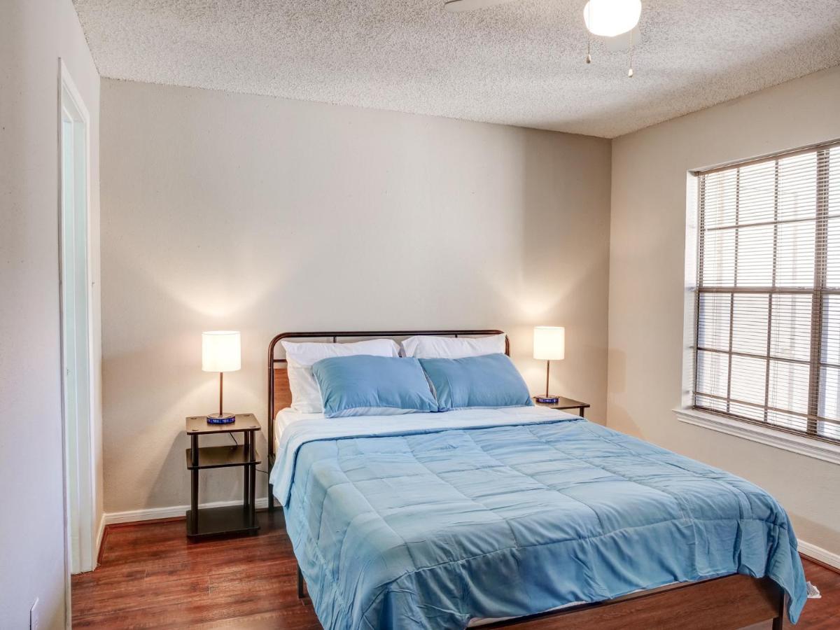 Lovely 2 Bedroom, 1 Bath Condo With Pools And Gym. Houston Luaran gambar
