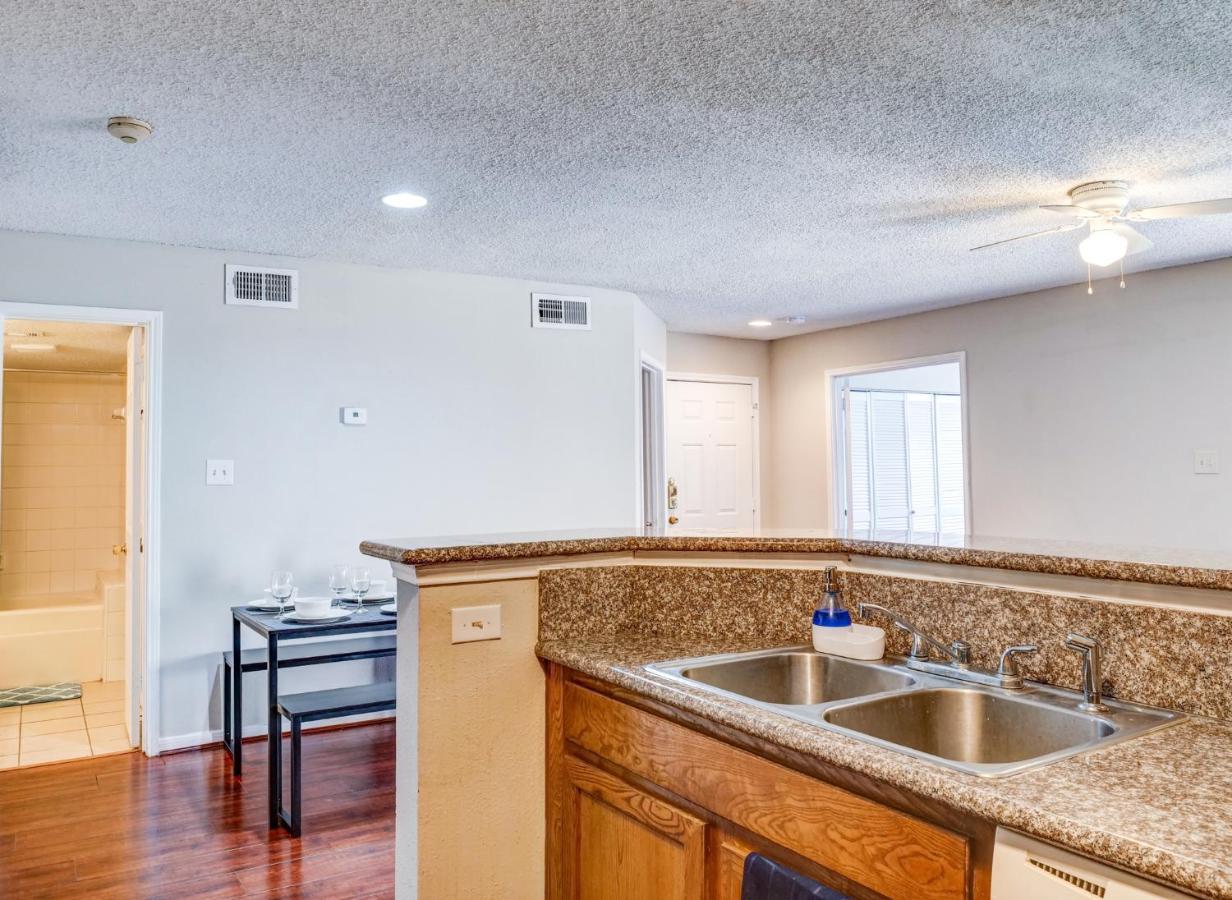Lovely 2 Bedroom, 1 Bath Condo With Pools And Gym. Houston Luaran gambar